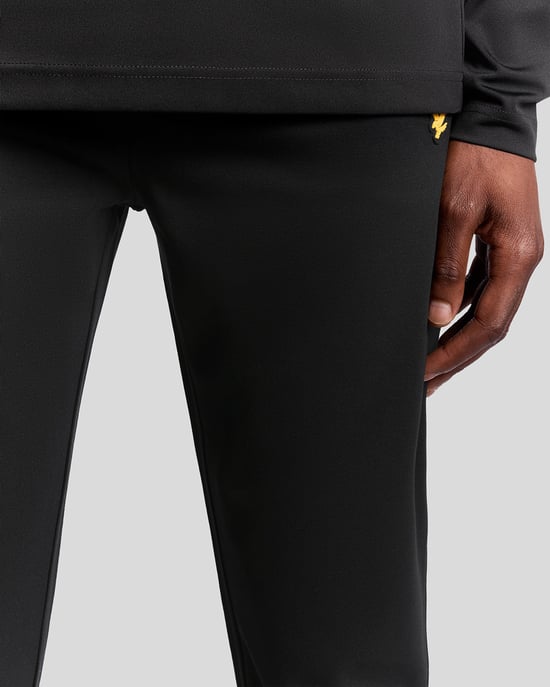 Lyle & Scott Sports Leichte Jogginghose – Schwarz - Image 3
