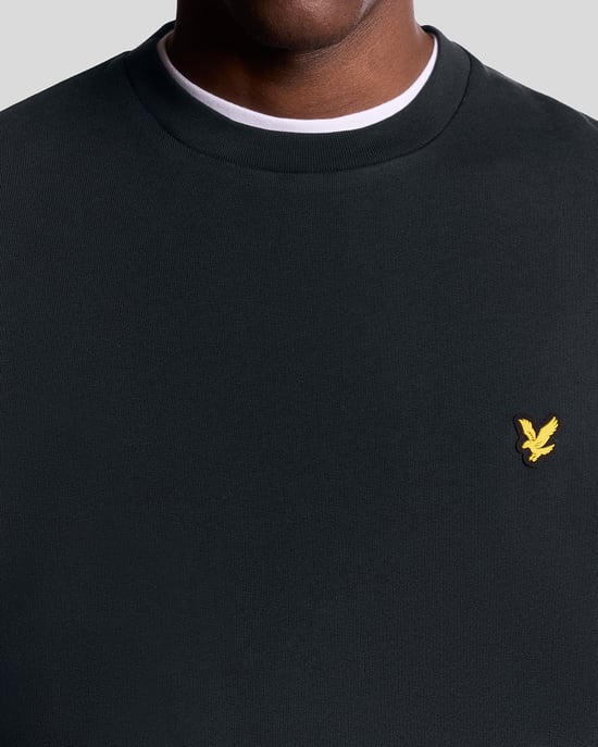 Lyle & Scott Sport Sweatshirt mit Globusprint - Marineblau - Image 3