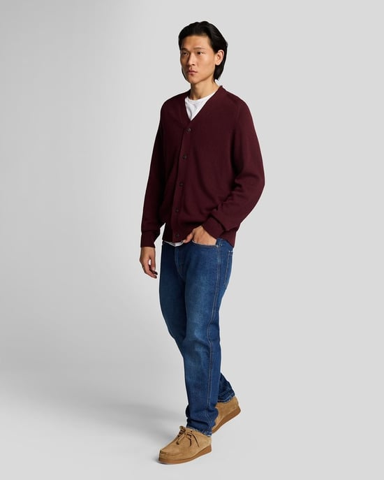 Lyle & Scott – Tapered-Jeans in normaler Passform – Blau - Image 2