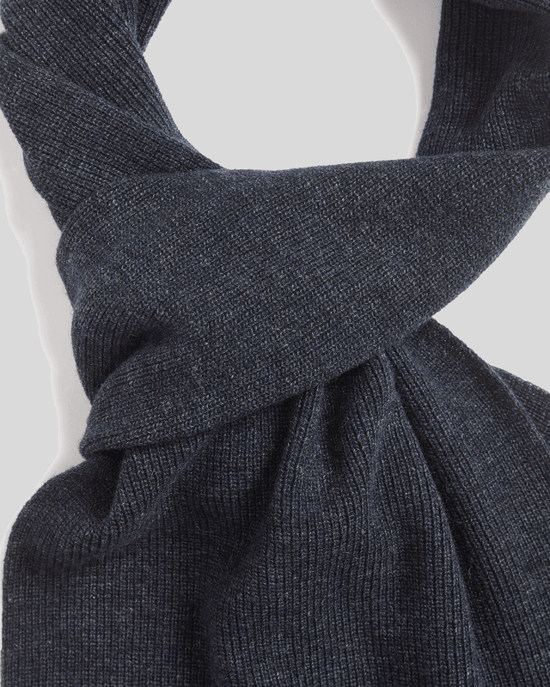 Lyle & Scott Gerippter Schal aus Lammwollmischung - Marineblau - Image 3