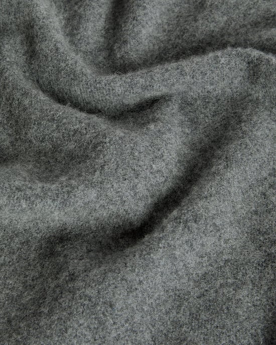 Lyle & Scott Schal aus Lammwollmischung - Grau - Image 2