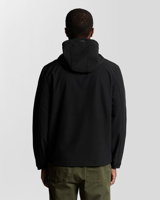 Lyle & Scott Technische Stretch-Softshelljacke – Schwarz - Image 4