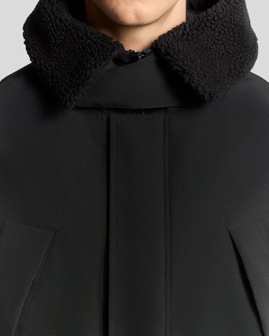 Lyle & Scott Schwerer Parka mit Kragen aus Kunstlammfell - Schwarz - Image 3