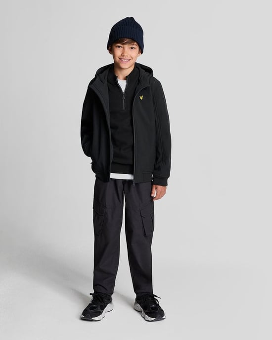 Lyle & Scott Softshell-Kapuzenjacke für Jungen – Schwarz - Image 2