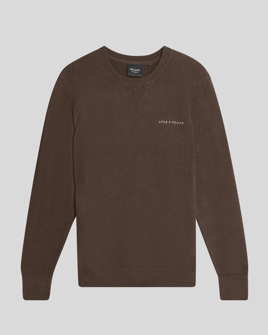 Lyle & Scott – Gestrickter Rundhalspullover mit Schriftzug – Braun - Image 5