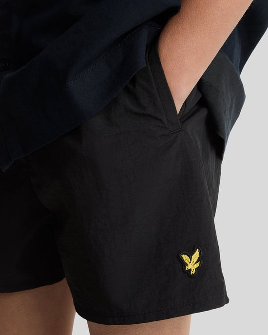 Lyle & Scott Jungen Badeshorts, einfarbig, Schwarz - Image 4