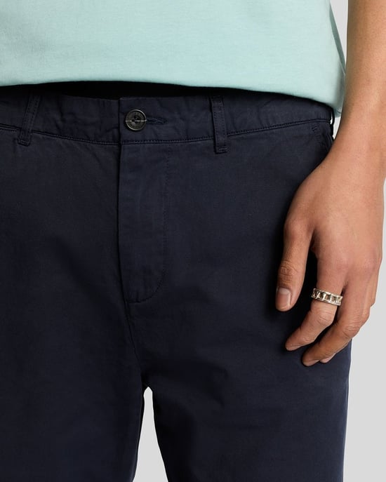 Lyle & Scott Chino-Shorts – Marineblau - Image 4