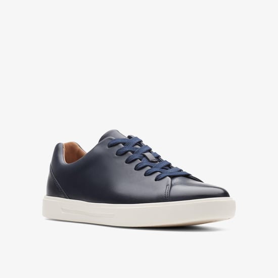 Un Costa Spitze Navy Leder Sneakers - Image 3