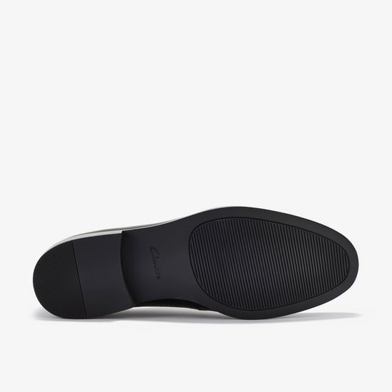 Banstead Spitze Schwarze Lederschuhe - Image 3