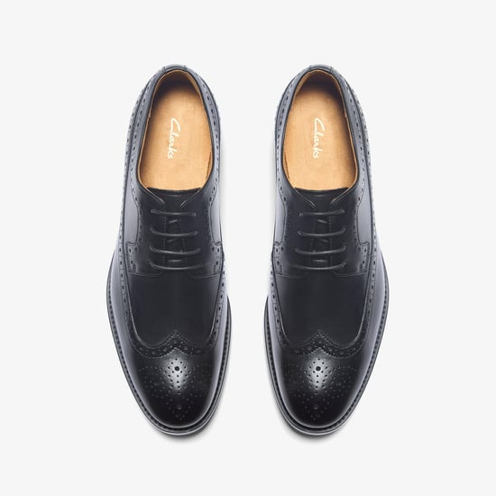 Banstead Spitze Schwarze Lederschuhe - Image 6