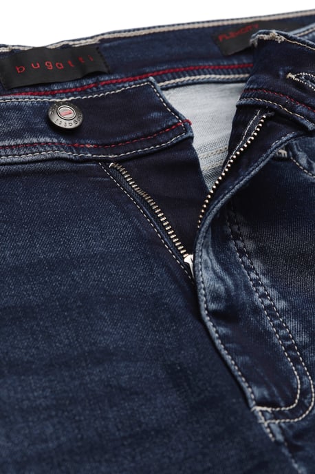 Bugatti Herren Bermuda aus Denim - Image 5
