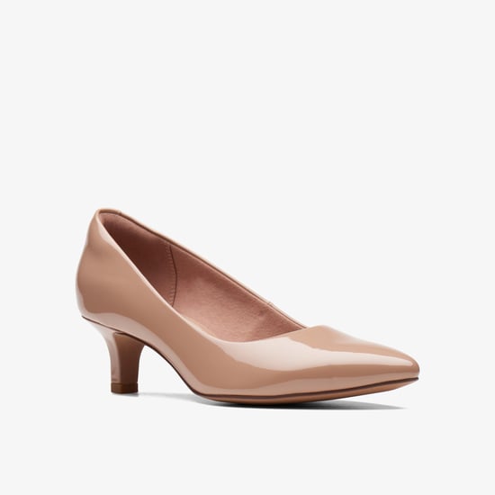 Shondrah Jade Praline Lackschuhe - Image 2