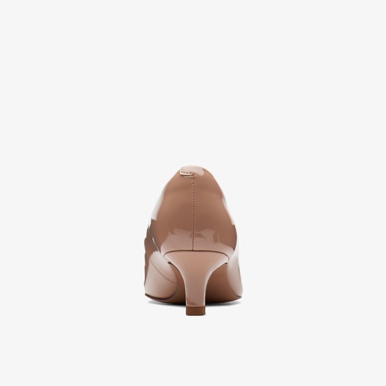 Shondrah Jade Praline Lackschuhe - Image 4