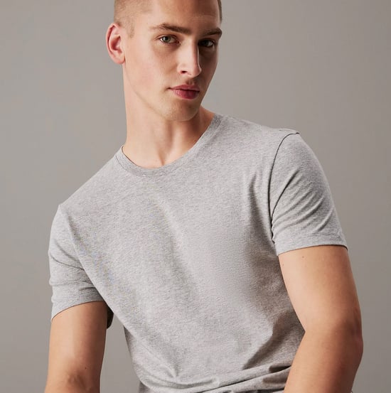 Calvin Klein 100% Baumwolle 3er-Pack Herren T-Shirts Schwarz/Graugefleckt/Weiß - Image 5