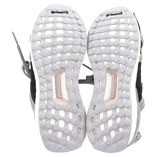 Adidas by Stella McCartney – Ultraboost-Sneaker aus schwarzem Nylon - Image 6