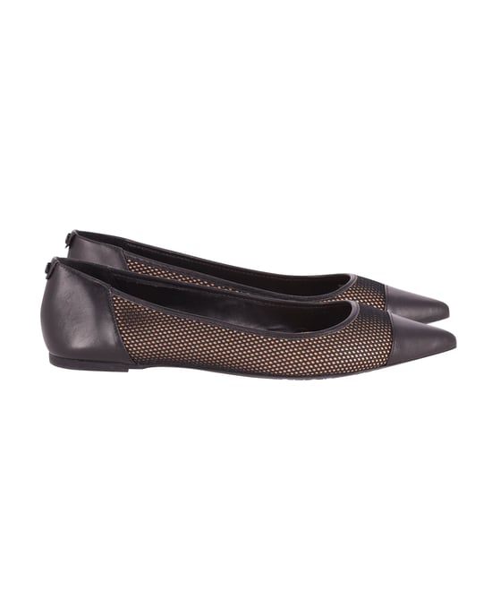 Michael Kors Spitz zulaufende Ballerinas aus schwarzem Leder - Image 1