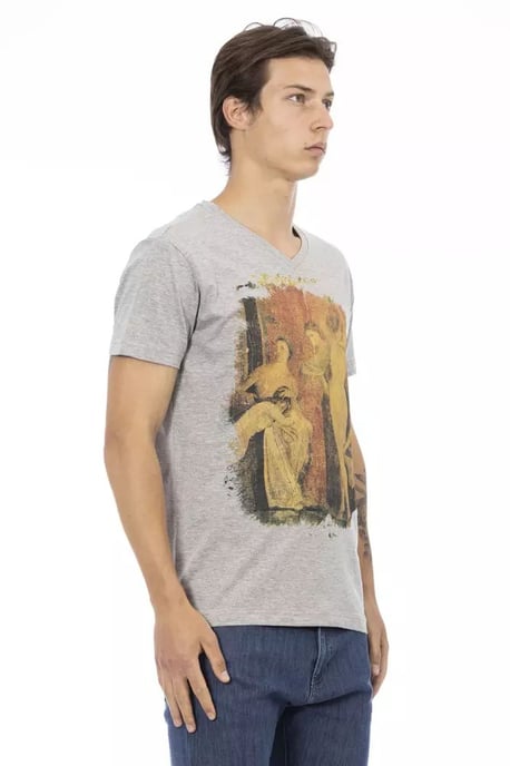 V-Neck T-Shirt mit Kunstdruck - Image 3