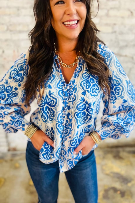 Bluse mit floralem Druck und V-Ausschnitt - Image 3