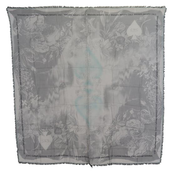 Bedruckter quadratischer Schal mit Fransenabschluss - Image 4