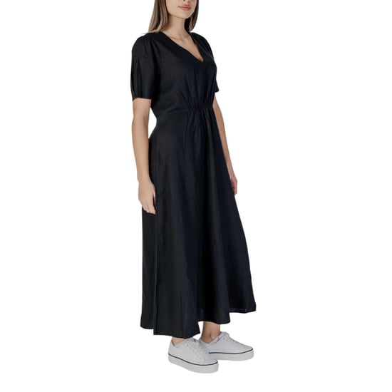 Lässig geschnittenes Maxikleid mit V-Ausschnitt und kurzen Ärmeln - Image 4