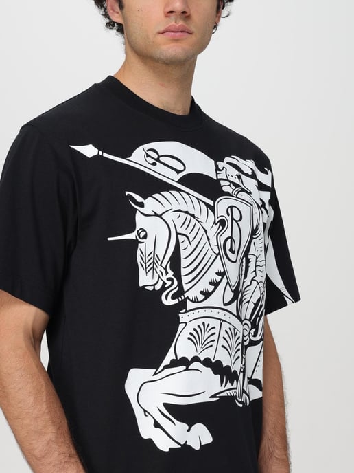Ritter Grafik T-Shirt - Image 5