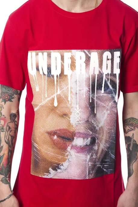 Underage Grafik T-Shirt Rot - Image 4