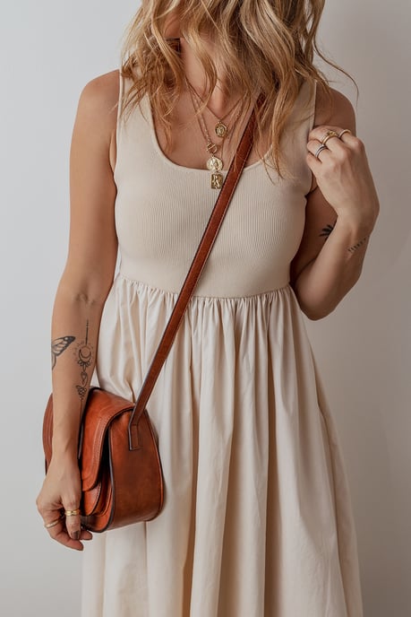 Midi-Kleid mit entspanntem Schnitt und fließendem Rock - Image 4