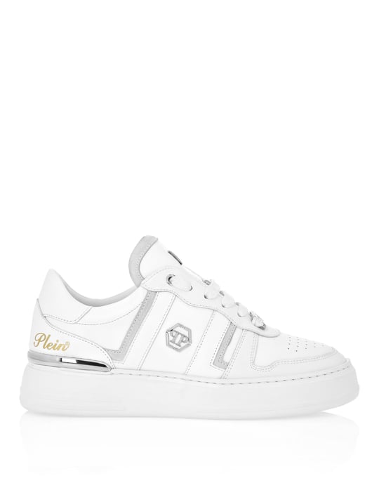 Low Top Sneakers Stripes - Image 3