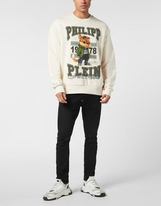 Round Neck Sweatshirt College Squirrel - Image 3