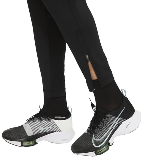 Schwarze Nike Dri-fit Essentials-hose - Image 4