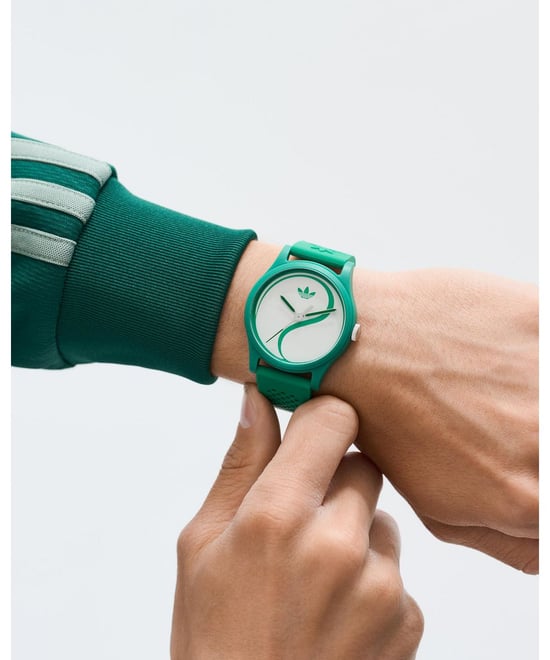 Adidas Originals Game Two Unisex Uhr in Grün AOSY25519 - Image 4
