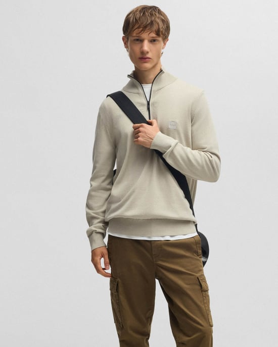 Kanobix Hellbeige 271 1/4 Zip Pullover in Nude - Image 4