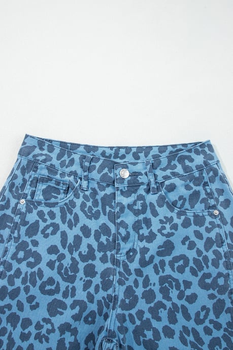 Leopard-Print Relaxed Jeans - Image 5