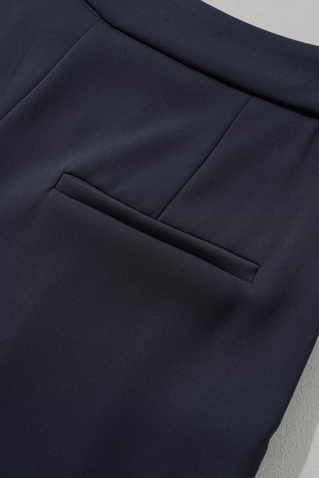 Maßgeschneiderte Weite Hose - Image 3