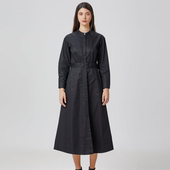 Hemdblusenkleid aus Baumwolle mit hohem Kragen - Image 5