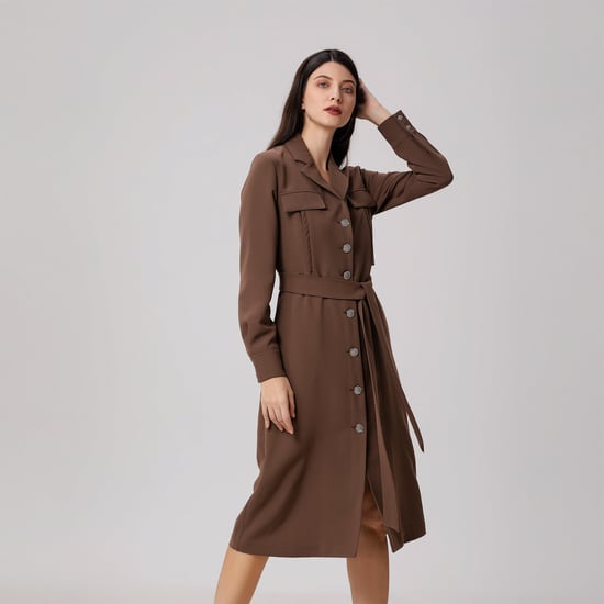 Minimalistisches Kleid im Safari-Stil - Image 2
