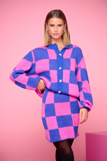 Kiana Strickrock in Pink/Blau - Image 4