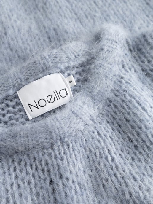 Delta Strickpullover in Hellblau - Image 3