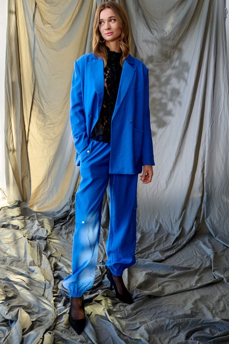 Paola Oversize Blazer in Marineblau - Image 4