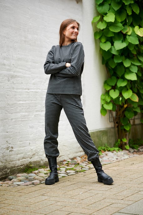Flow Sweatshirt Rayon in Dunkelgrau - Image 4