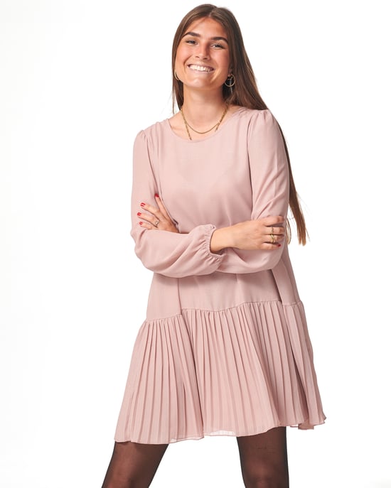Dagmar Lurex-Kleid in Pink - Image 3