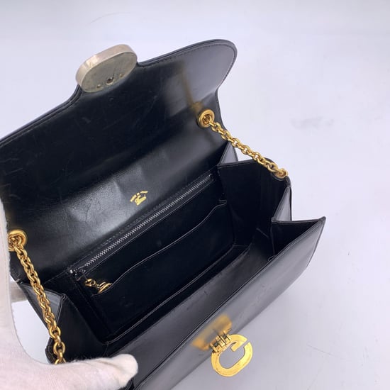 Gucci Vintage-Umhängetasche aus Leder - Image 4