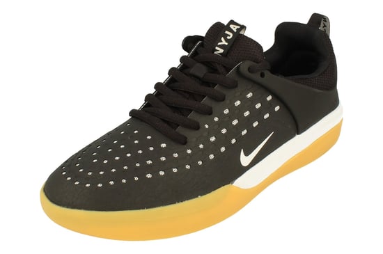 Nike Sb Zoom Nyjah 3 Herrens Schwarz Sneakers - Image 1