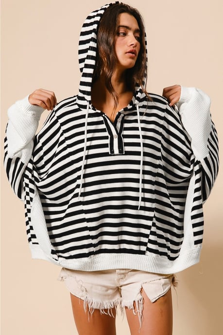 Gestreifter Rippstrick-Pullover - Image 3