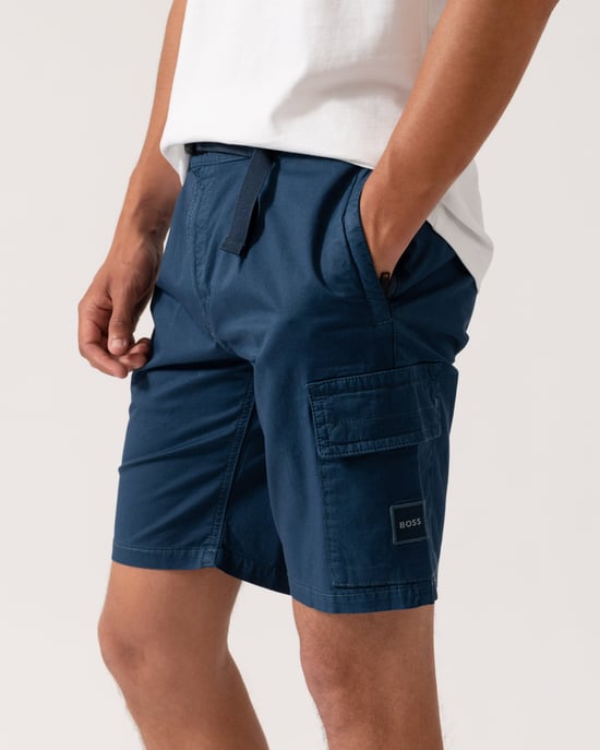 Sariel Shorts in Dunkelblau - Image 2