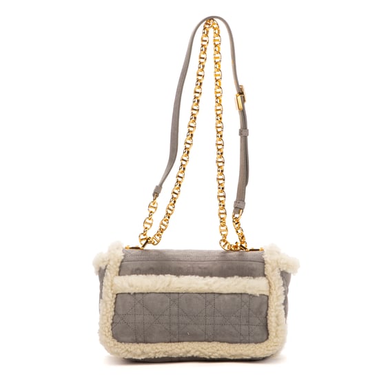 Ltd. Ed. Shearling Caro Small Umhängetasche - Image 4