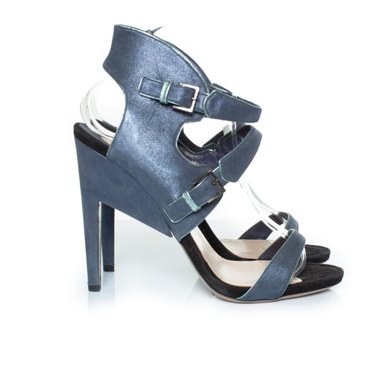 graue und schwarze Lederriemensandalen von Nicholas Kirkwood - Image 4