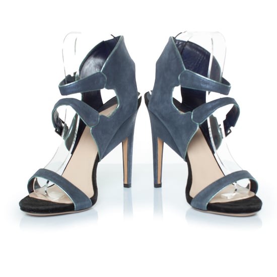 graue und schwarze Lederriemensandalen von Nicholas Kirkwood - Image 6