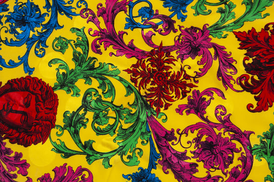 Atelier Versace Mehrfarbiger Medusa-Schal - Image 3