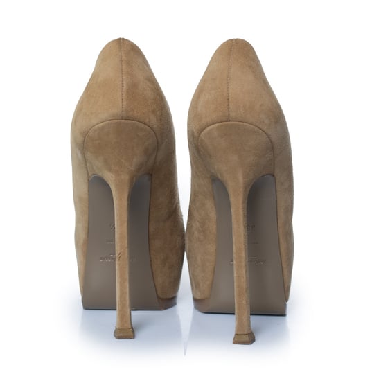 Yves Saint Laurent Wildlederpumps im Tribut-Stil - Image 5